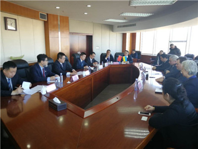 1539250897125476.jpg 2018.3.19康翰卿副市长与乌克兰谈判.jpg