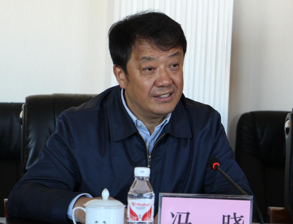 校党委书记冯晓讲话