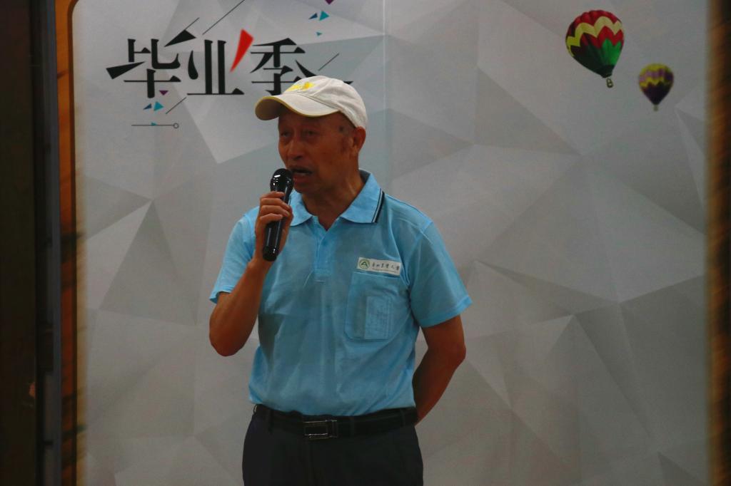 园艺园林学院教授李景富寄语毕业生