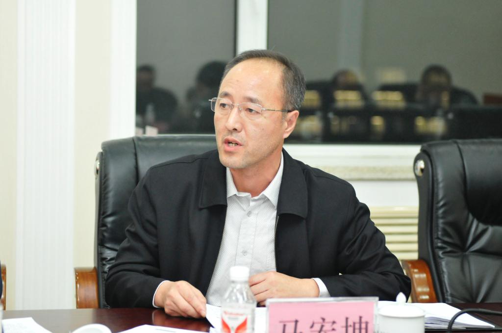 马宏坤全文传达《中国共产党党内监督条例》并作交流发言