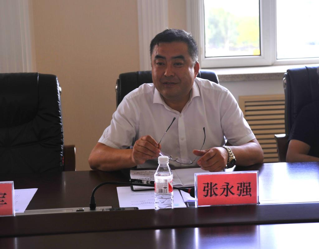 经济管理学院副院长张永强讲话最后,张永强介绍了校企合作对接以来,我